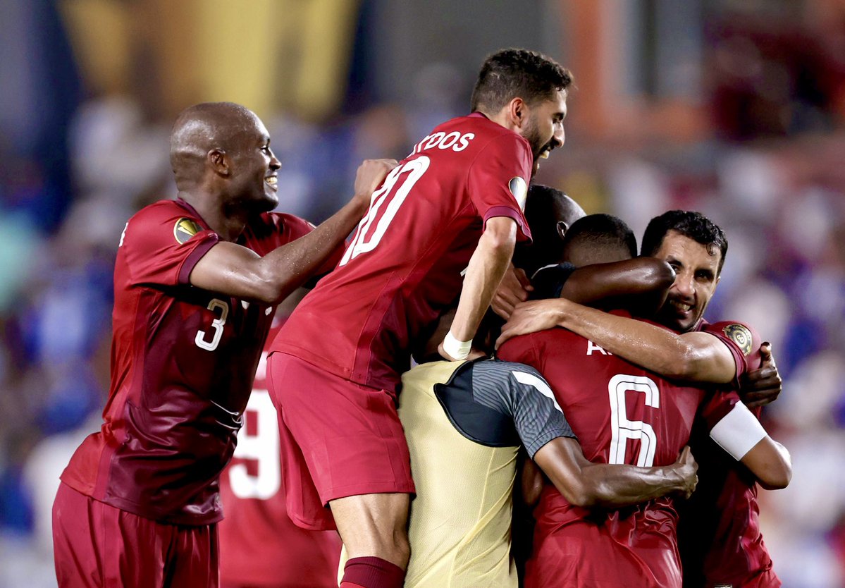 قطر تتغلب على السلفادور وتبلغ نصف نهائي الكأس الذهبية