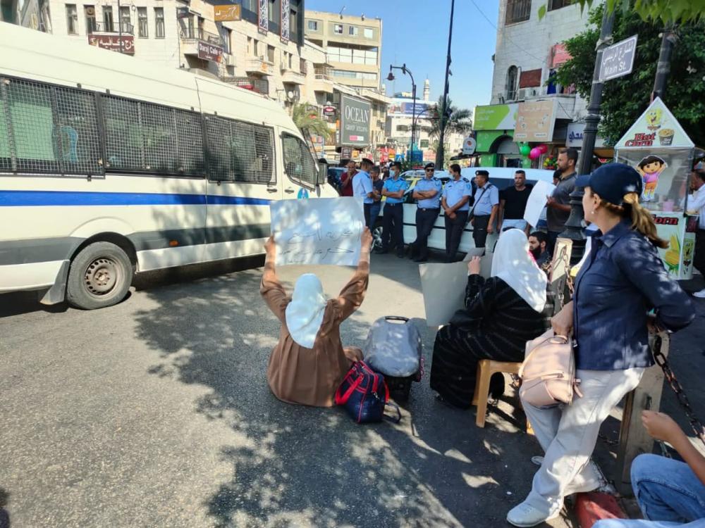 وسط انتشار أمني.. وقفة برام الله رفضًا للاعتقال السياسي