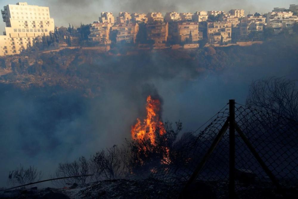 6 آلاف حريق متعمد بمحيط مستوطنات الضفة منذ بداية 2021