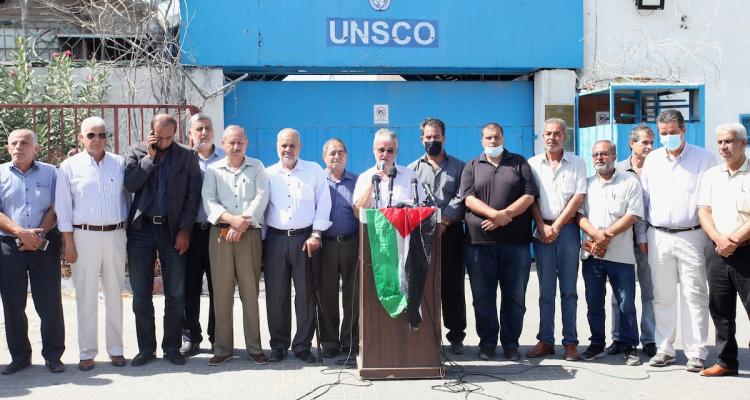 الفصائل بغزة تسلم أونسكو مذكرة رفضًا لاتفاق واشنطن وأونروا المشروط