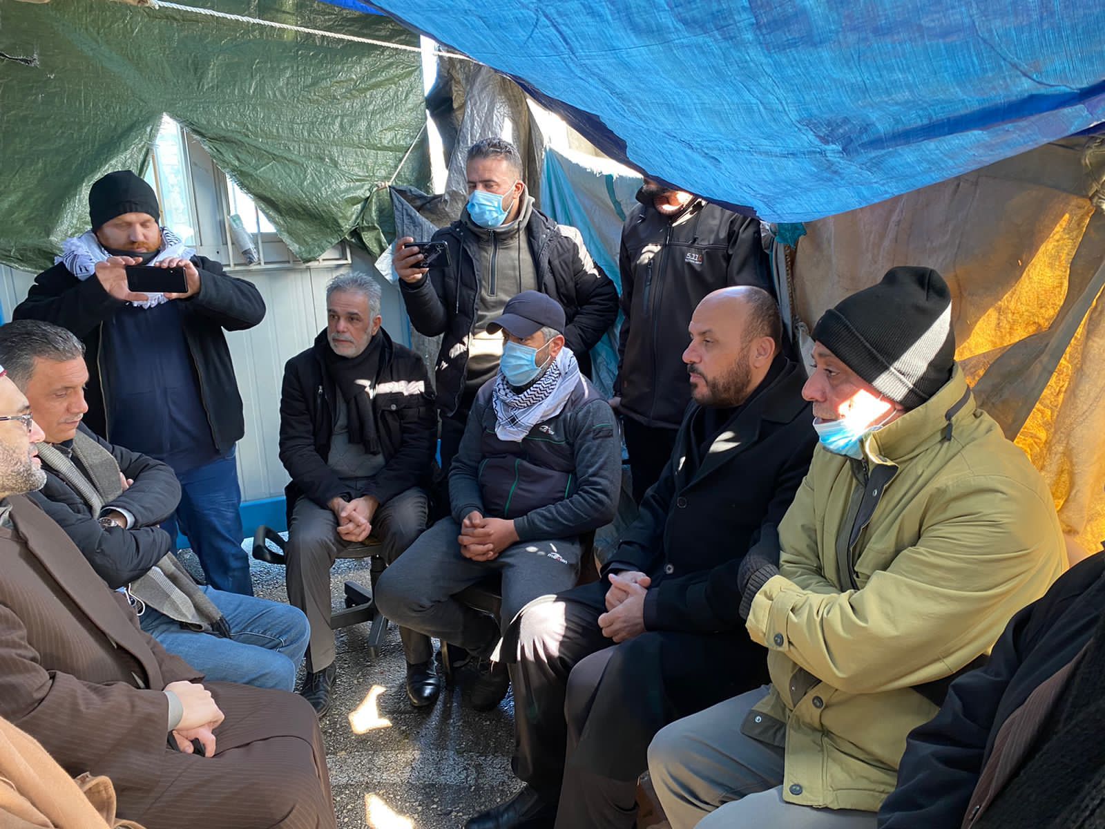 عبد الهادي يزور خيمة الاعتصام ببيروت ويعبر عن تضامن حماس