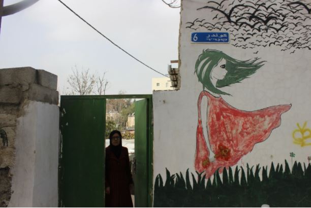 الاحتلال يخطر عائلة سالم في الشيخ جراح بإخلاء منزلها