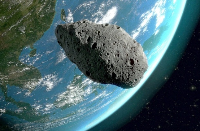عالمان روسيان يكتشفان كويكبًا جديدًا يقترب من الأرض
