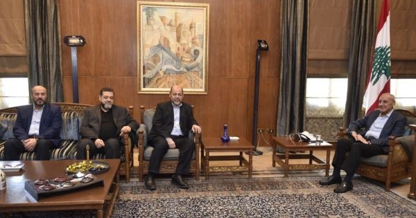 وفد قيادي من حماس يلتقي رئيس مجلس النواب اللبناني في بيروت