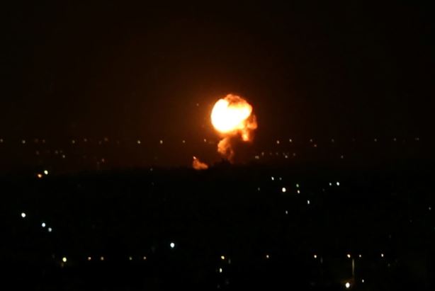 طائرات الاحتلال تقصف موقعًا للمقاومة في غزة