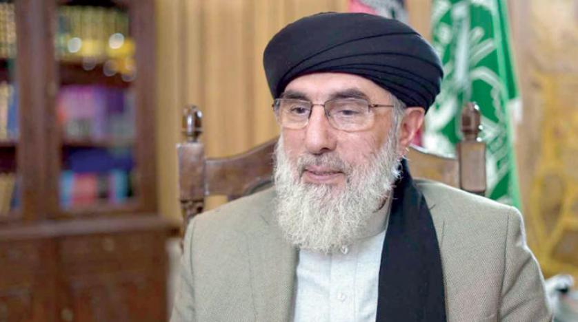 محاولة اغتيال فاشلة لزعيم الحزب الإسلامي في أفغانستان أثناء الجمعة
