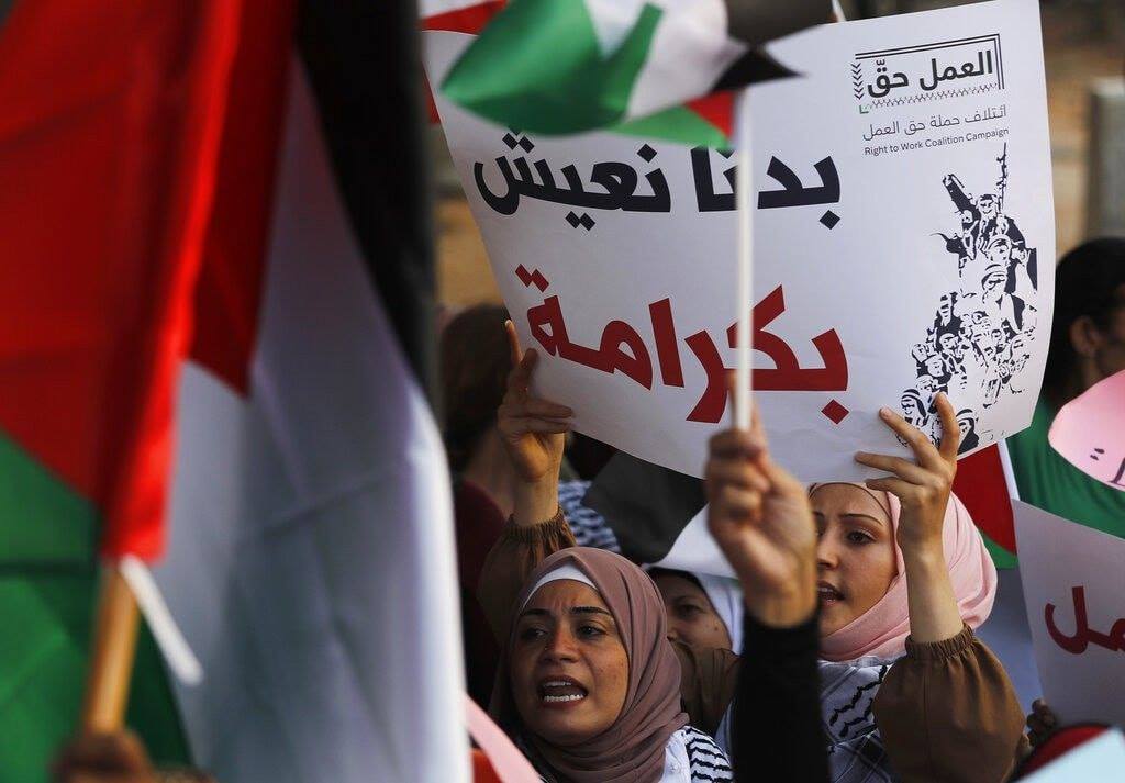 انتقاد حقوقي لتراجع لبنان عن السماح بعمل اللاجئين الفلسطينيين