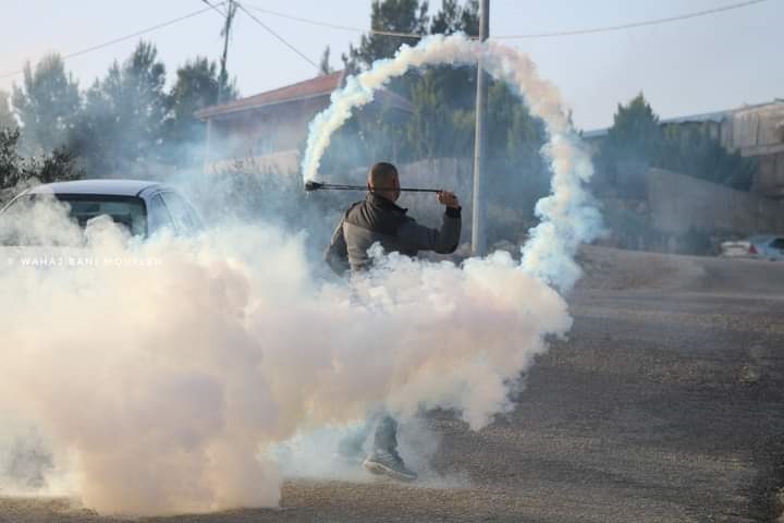 216 إصابة بمواجهات مع الاحتلال في بلدة بيتا جنوب نابلس