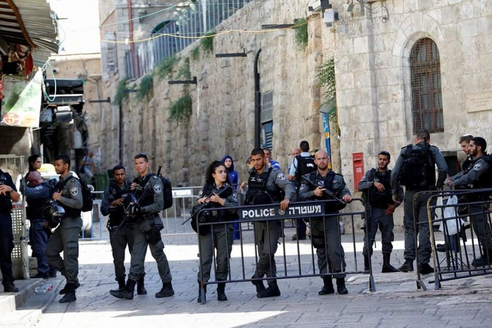 استباقًا لمسيرة الأعلام .. الاحتلال يحول القدس إلى ثكنة عسكرية