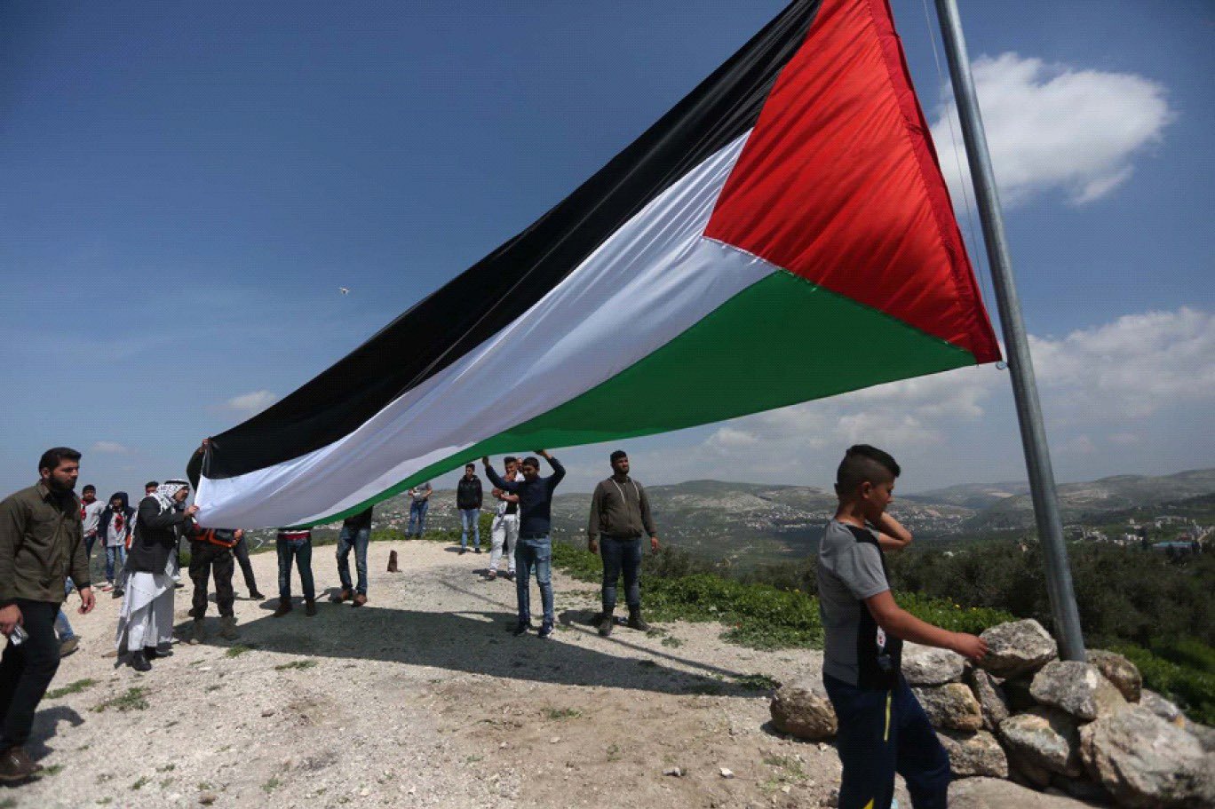ورقة تبحث بالتوارث الدولي للمعاهدات بفلسطين في حال زوال إسرائيل