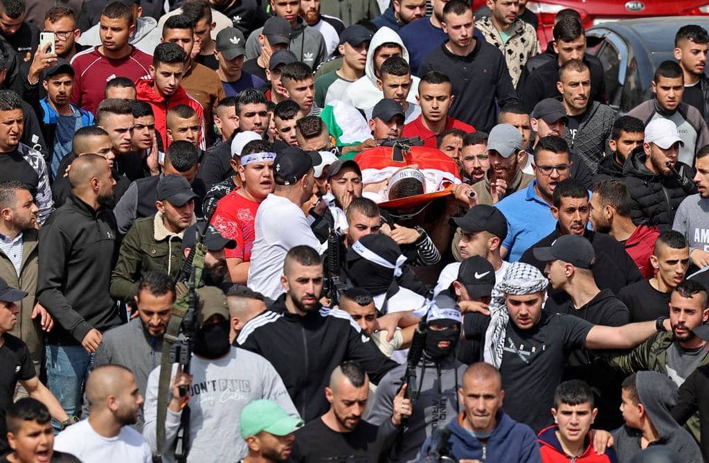 17 شهيدًا فلسطينيًّا برصاص الاحتلال منذ بداية إبريل