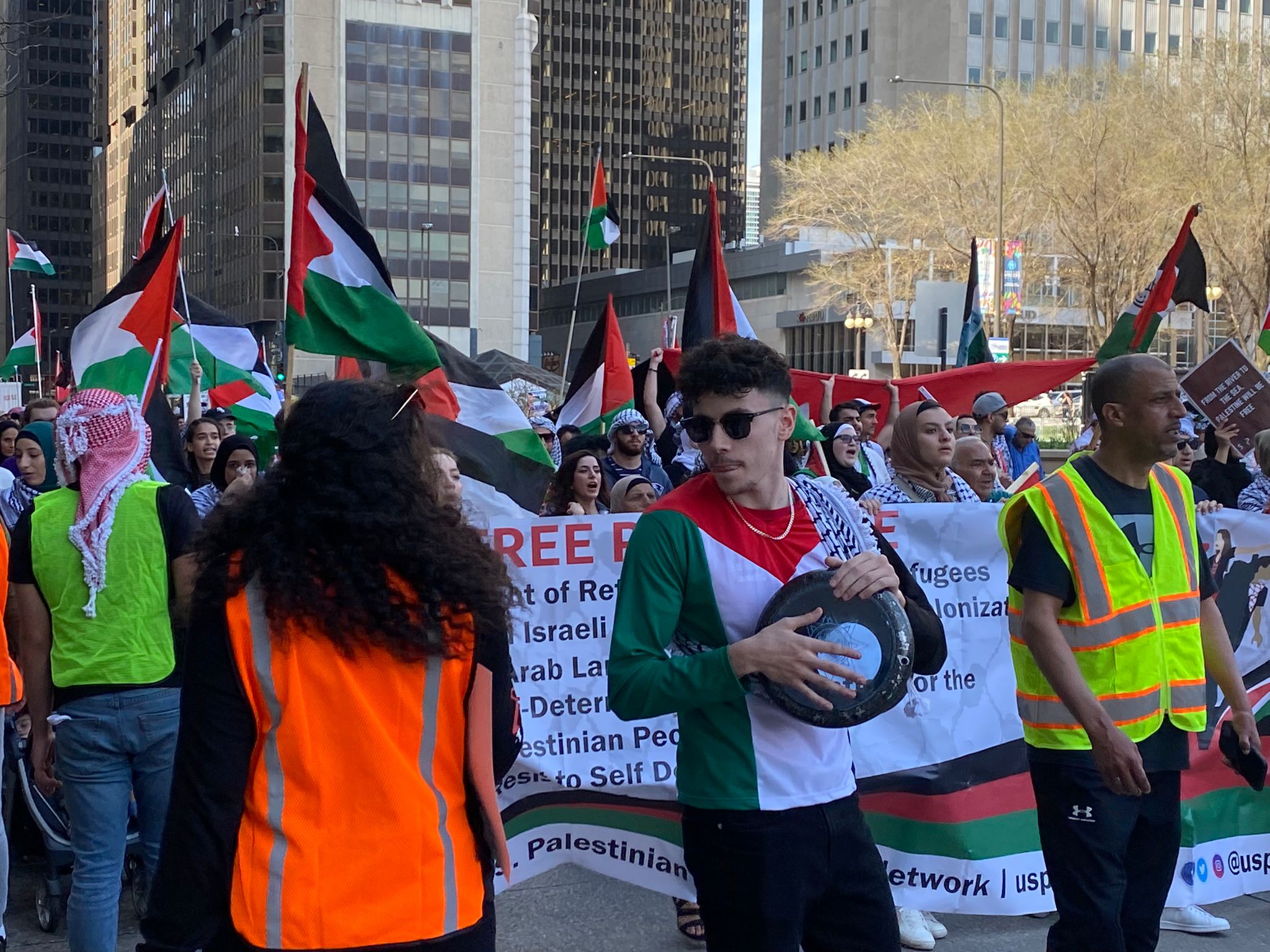 تظاهرة حاشدة في شيكاغو تضامنًا مع القدس