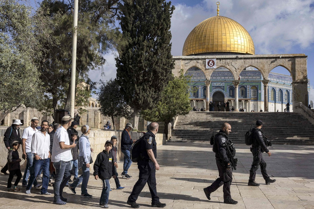 الأردن يندد باقتحام الأقصى: الحرم القدسي مكان عبادة خالص للمسلمين