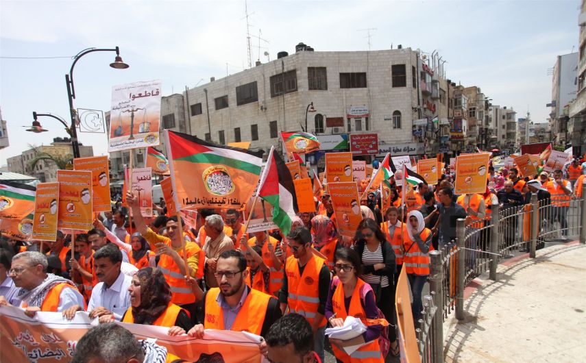 حماس تهنئ المبادرة الوطنية في ذكرى انطلاقتها العشرين