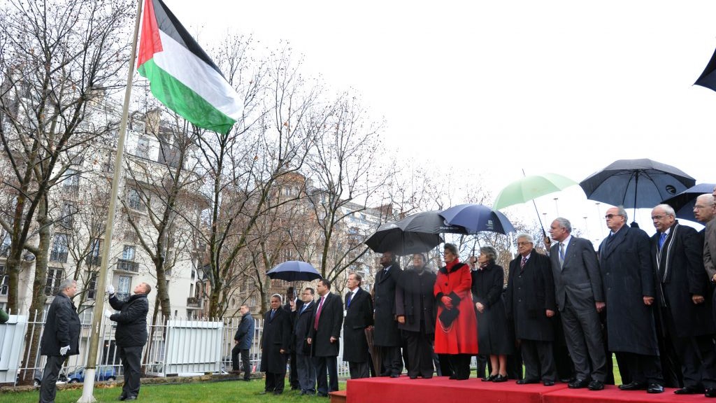 بذكرى النكبة.. 41 بلدية يونانية ترفع العلم الفلسطيني على مقراتها