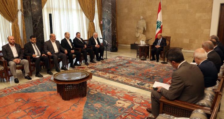 وفد حماس برئاسة هنية يلتقي الرئيس اللبناني