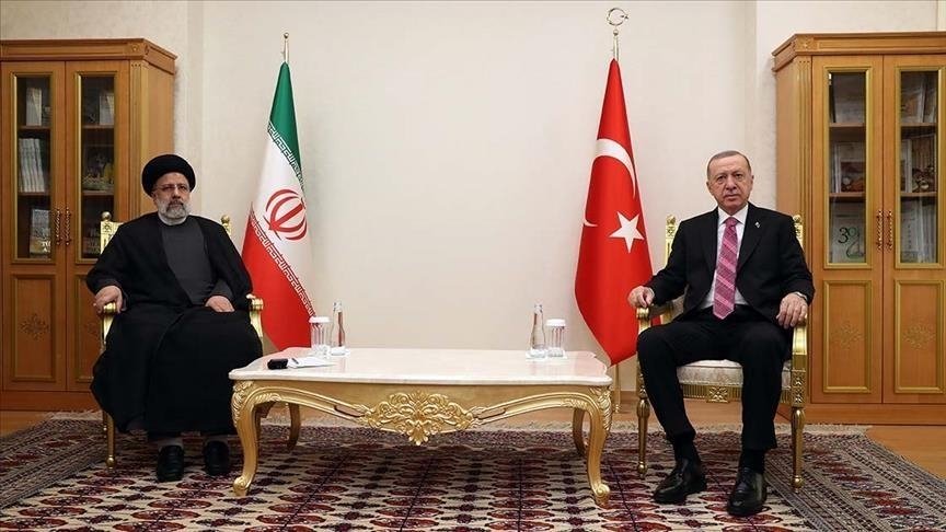 لقاءات واتفاقات بين رئيسي وأردوغان قبيل قمة إيرانية روسية تركية