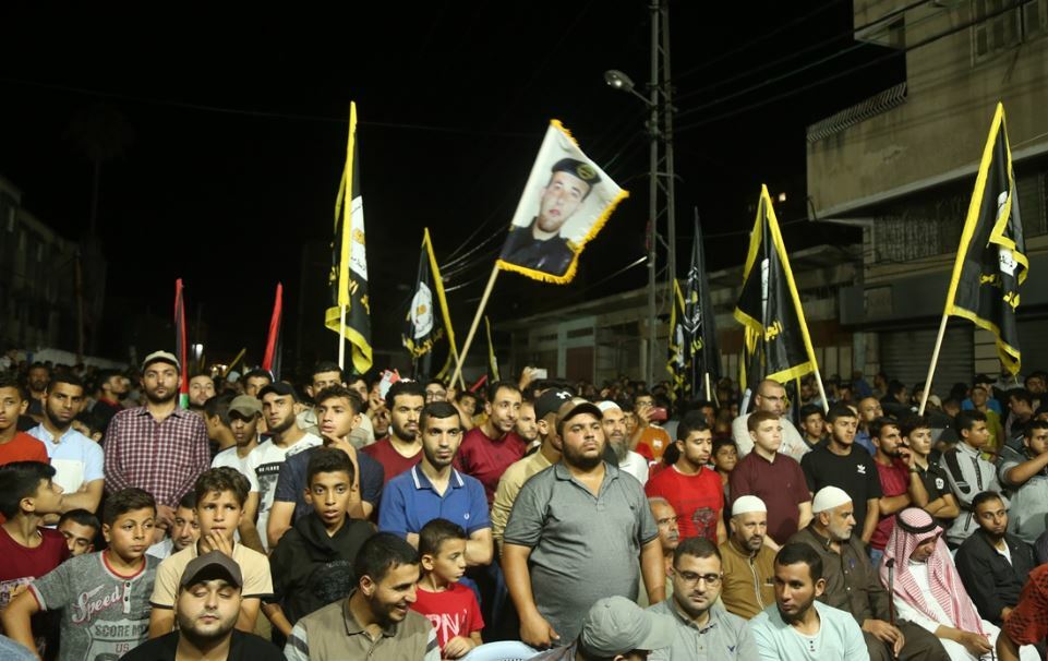 مسيرة للجهاد بغزة تضامنًا مع الأسرى المضربين