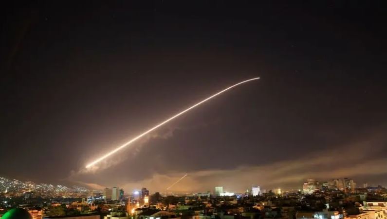قصف إسرائيلي لمواقع عسكرية سورية
