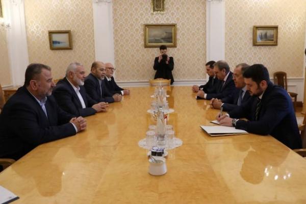 قيادة حماس في موسكو.. لقاء وزير الخارجية وملفات مهمّة على الطاولة