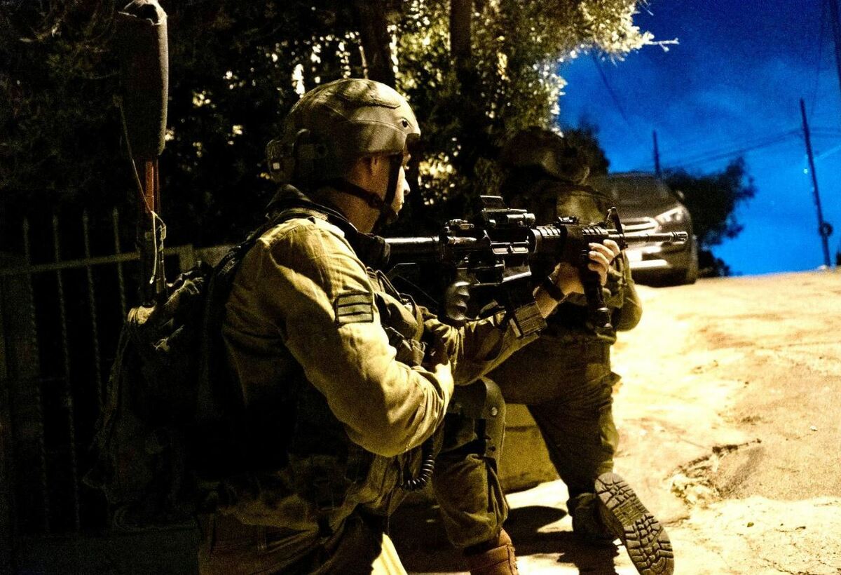12 إصابة بالخليل.. اعتقالات إسرائيلية بالضفة والقدس