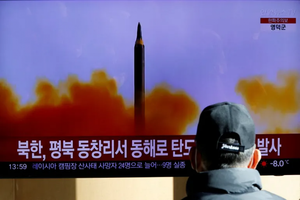 كوريا الشمالية تستقبل 2023 بإطلاق صاروخ باليستي