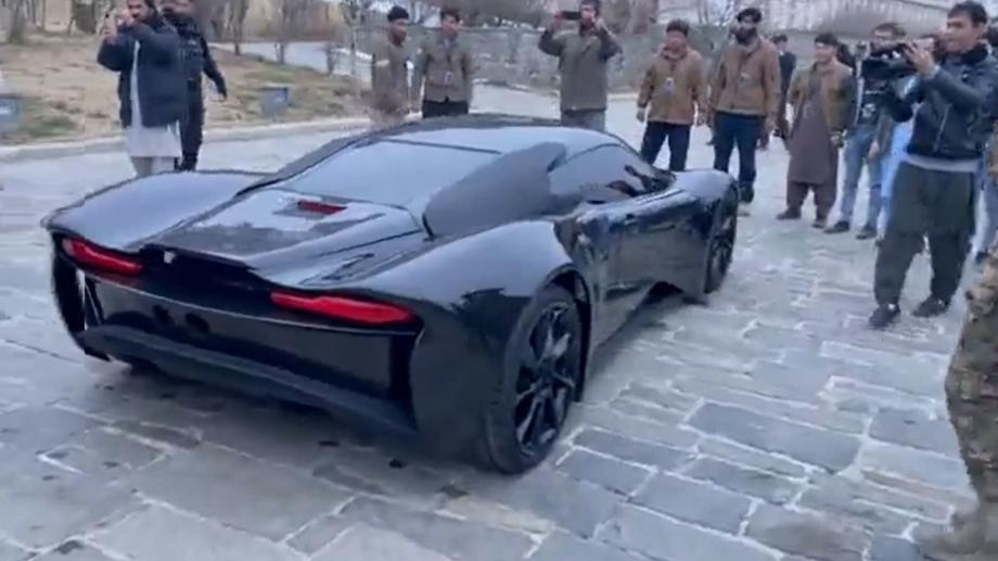 طالبان تعلن صناعة أول سيارة رياضية في أفغانستان