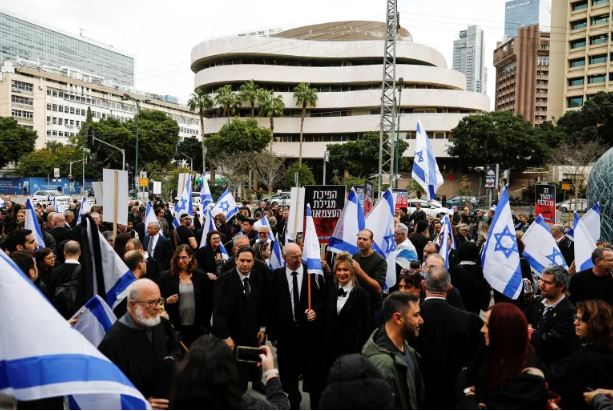 مشروع تعديل النظام القضائي يشعل الخلافات في إسرائيل