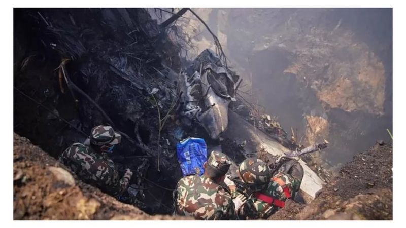 عشرات القتلى في تحطم طائرة في وسط نيبال