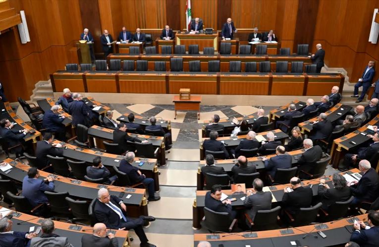للمرة الـ11 .. برلمان لبنان يُخفق بانتخاب رئيس للجمهورية خلفا لعون