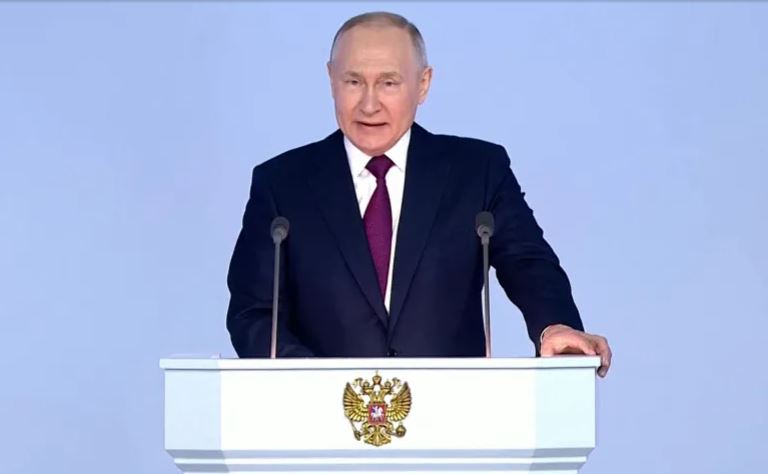 بوتين يعلق أهم معاهدة نووية مع أميركا