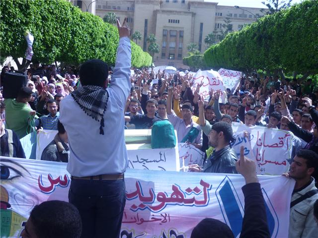 طلاب الأزهر يتظاهرون نصرة للأقصى