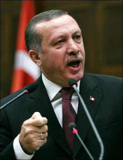 العراق يستدعي السفير التركي احتجاجا على تصريحات اردوغان