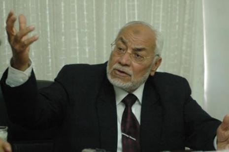 عاكف: قضية الأسرى عادلة والنصر حليفهم
