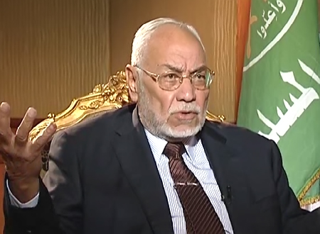 مرشد الإخوان السابق: الجماعة لا تعترف بـكامب ديفيد.. والقدس لن تحرر إلا بالسلاح