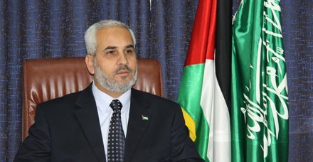 برهوم يدعو المقاومة للرد على العدوان الصهيوني