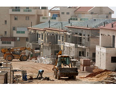 الاحتلال يقرر بناء 25 ألف وحدة استيطانية