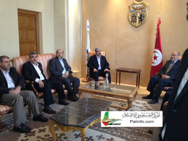 تونس: وفد حماس برئاسة مشعل يلتقي الجبالي وبن جعفر