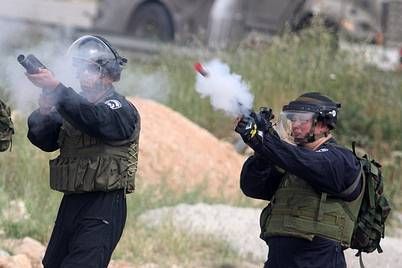 الاحتلال يقتحم قرية عراق بورين ويطلق قنابل الغاز باتجاه المنازل