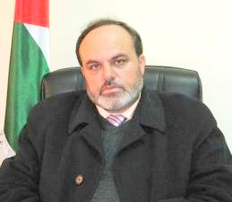 الاحتلال يعتقل النائب احمد مبارك فجراً