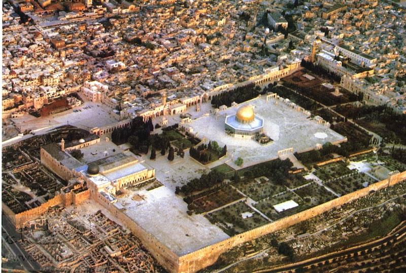 القدس الدولية: الأمة التي ثارت لنيل حريتها قادرة على حماية أقصاها