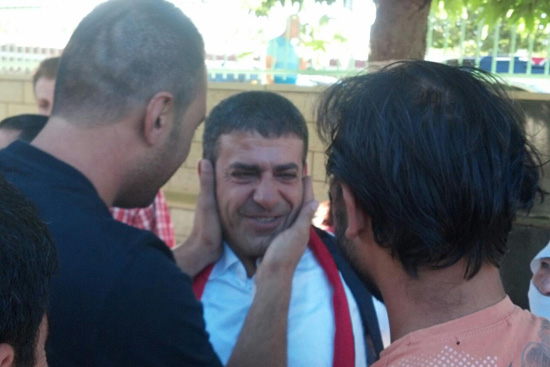 بعد 27 عامًا بالأسر .. المقت يعانق تراب وطنه