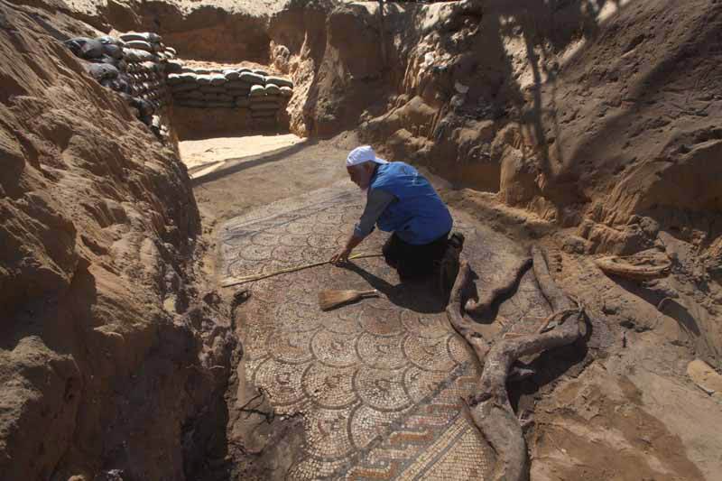 الطرشاوي يدعو لرفع الحصار عن حركة السياحة بغزة