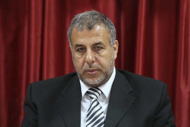 المخللاتي: العلاج حق للجميع