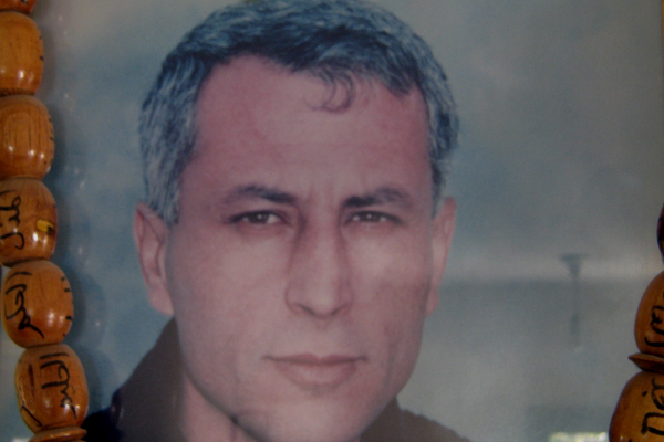 الفلسطيني كريم يونس.. 35 عامًا في الأسر وعيونه ترقب لحظة الحرية