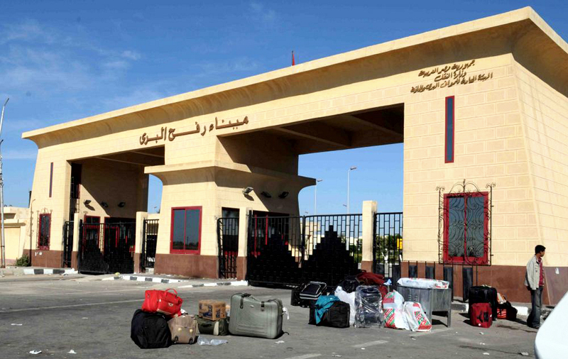 ضياع سنوات الدراسة.. مصير طلبة غزة العالقين