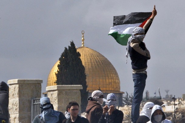 في الذكرى الـ 13 للانتفاضة.. دعوات لانتفاضة ثالثة