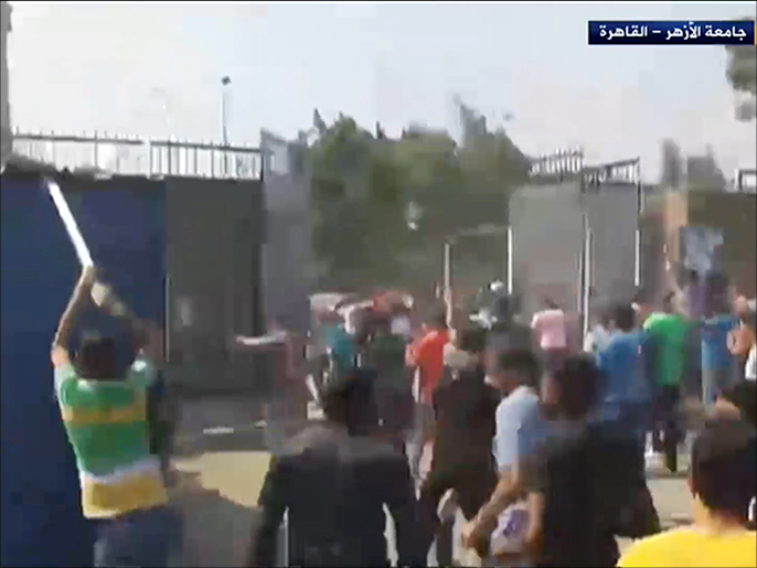 احتجاج لأصحاب المعاشات بمصر ودعوة لاستمرار حراك الطلاب احتجاج لأصحاب المعاشات بمصر ودعوة لاستمرار حراك الطلاب