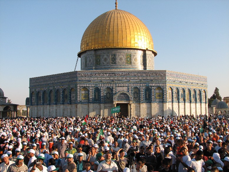 قيود مشددة على المصلين في الأقصى غدا