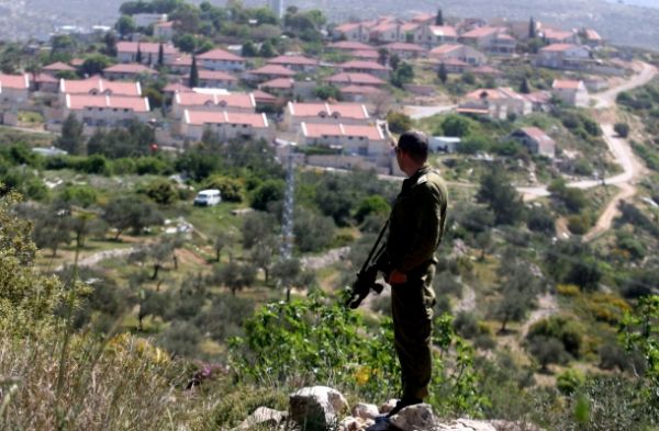 الاحتلال يخطر بالاستيلاء على أراضٍ جنوب نابلس